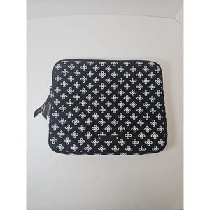Vera Bradley Padded Black White‎ Floral Computer Laptop Sleeve Bag